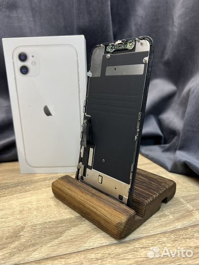Дисплей на iPhone 11