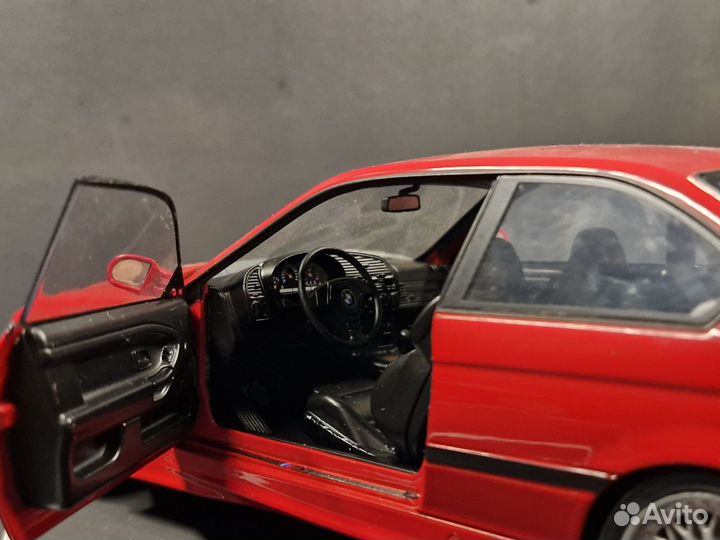 Bmw e36 1:18 solido