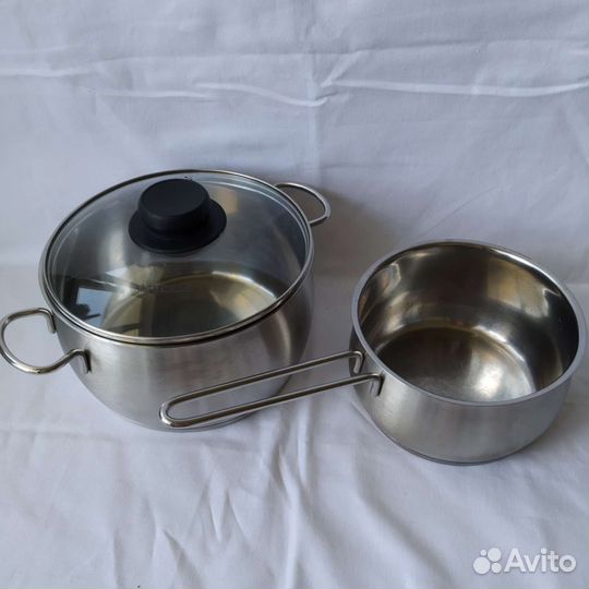 Кастрюли и сковорода из нержавейки