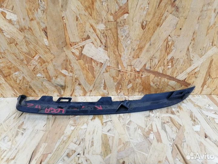 Накладка фары (ресничка) прав. Logan/Sandero 14-18