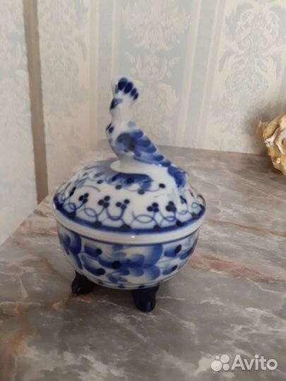 Посуда гжель