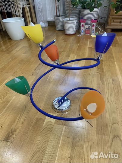 Люстра подвесная потолочная