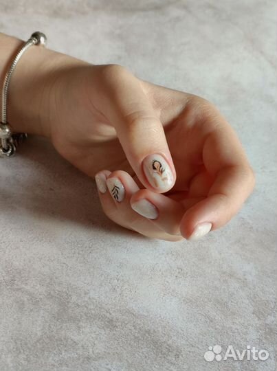 Маникюр на дому