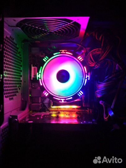 Кулер для процессора 80Вт QiuZhi QZ510-RGB 3-pin R