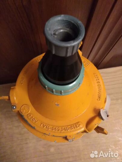 Фонарь уличный навесной СССР