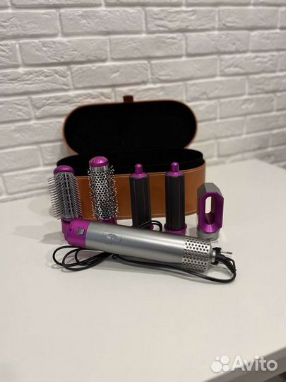 Стайлер Dyson в кейсе