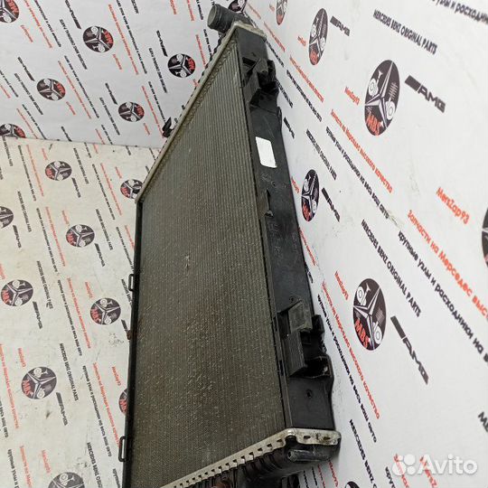 Радиатор основной Mercedes E-Class W210 M111.942