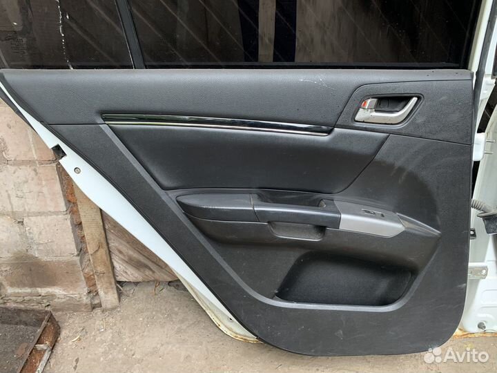 Обшивка двери б/у Geely Emgrand EC7 Джилли