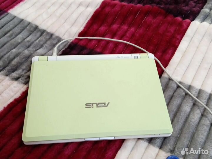 Нетбук asus