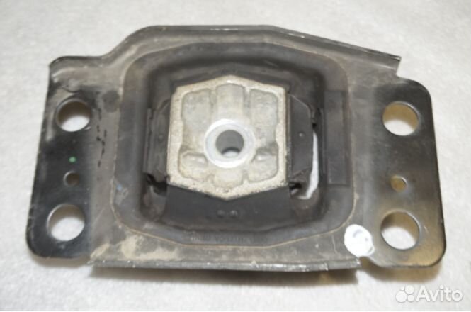 Опора кпп левая Ford Mondeo 5