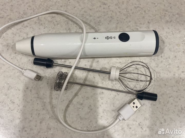 Вспениватель молока капучинатор