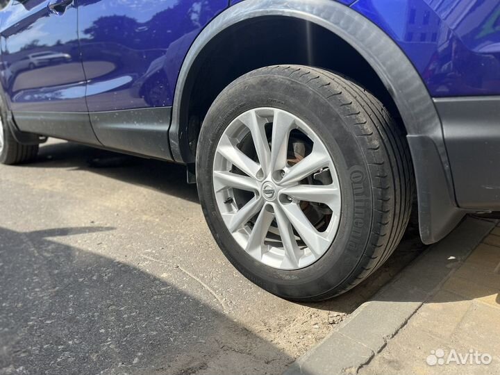 Continental ContiPremiumContact 2 215/60 R17