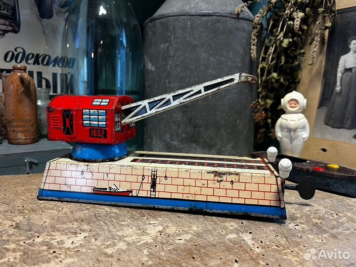 Механическая игрушка лзм