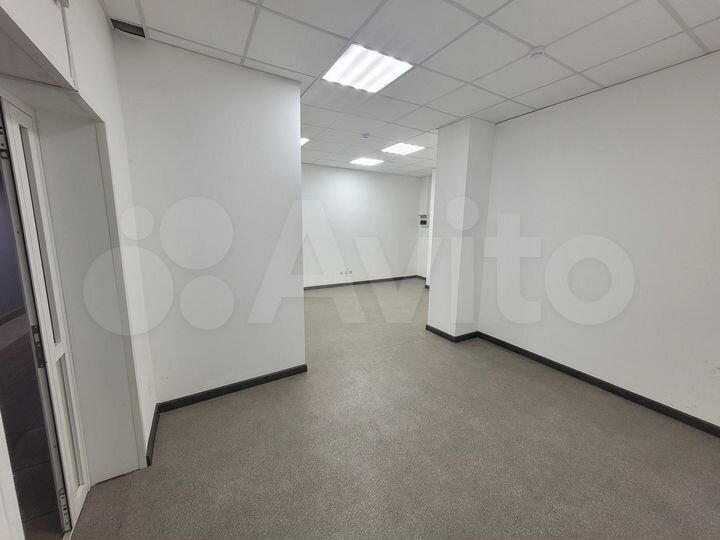 Торгово-офисное помещение, 93.4 м²