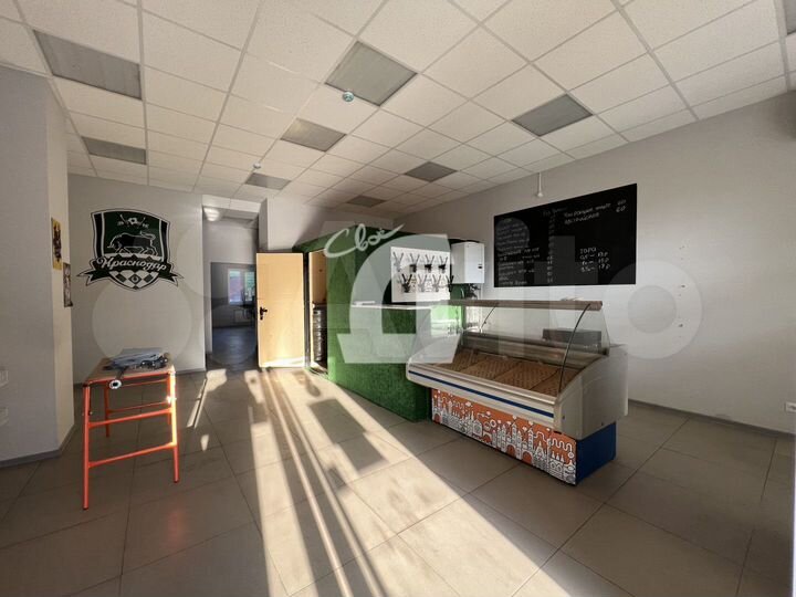 Торговое помещение на 1 этаже