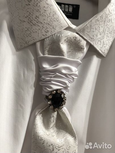 Рубашка с галстуком