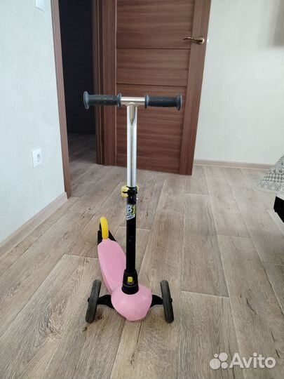 Самокат для ребёнка от 1,5 до 5 лет