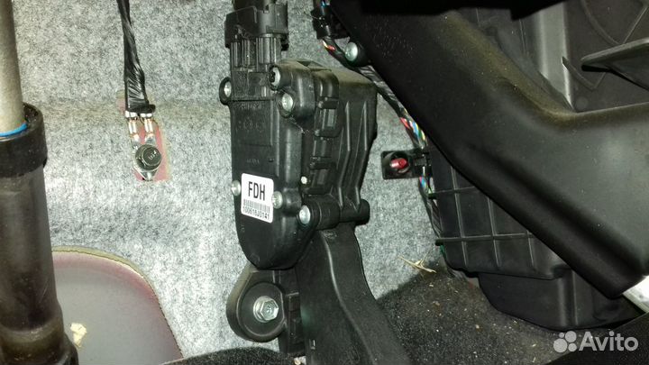 Педаль акселератора Киа Сид