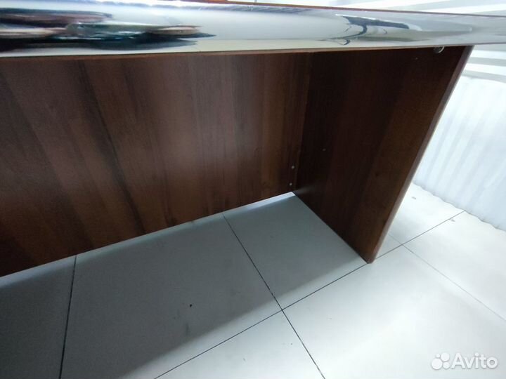 Стол офисный двойной и 2 шкафа италия