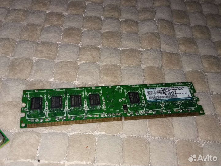 Оперативная память ddr2 2gb и 1gb