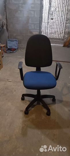 Компьютерное кресло руководителя бу