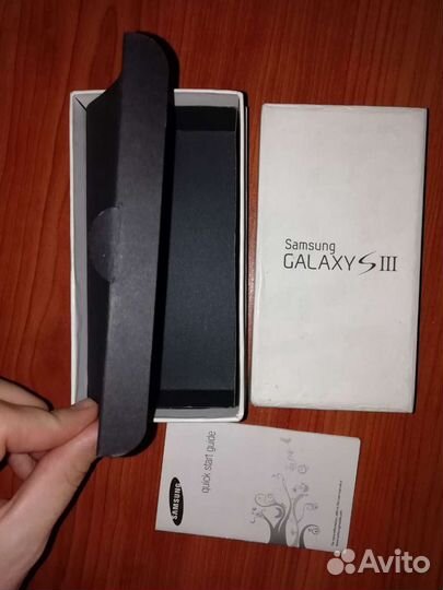 Коробка на телефон Galaxy S 3 GT-I9300