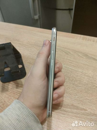 iPhone X, 256 ГБ