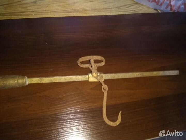 Весы старинные