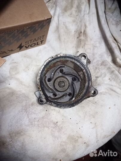 Помпа audi 80/90/100 2.2/2.3