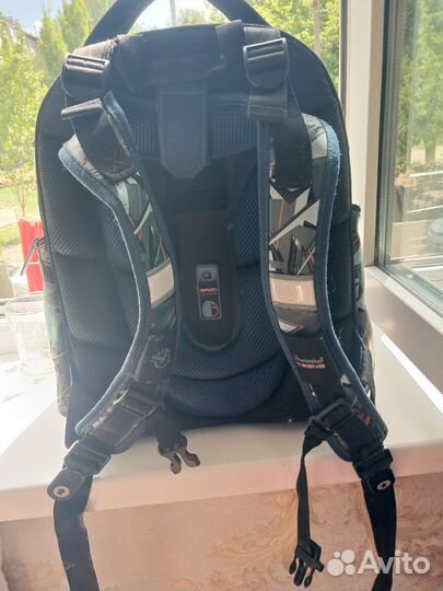 Рюкзак школьный для мальчика