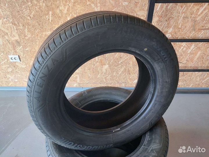 Bridgestone Alenza 001 225/65 R17 102