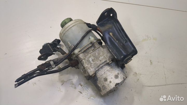 Насос усилителя руля Skoda Fabia, 2002