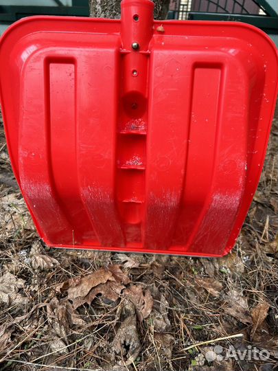 Лопата доя уборки снега