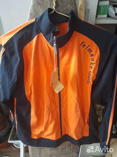 Спортивный женский костюм р 44-46