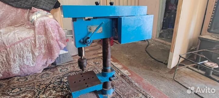 Продаётся сверлильный станок