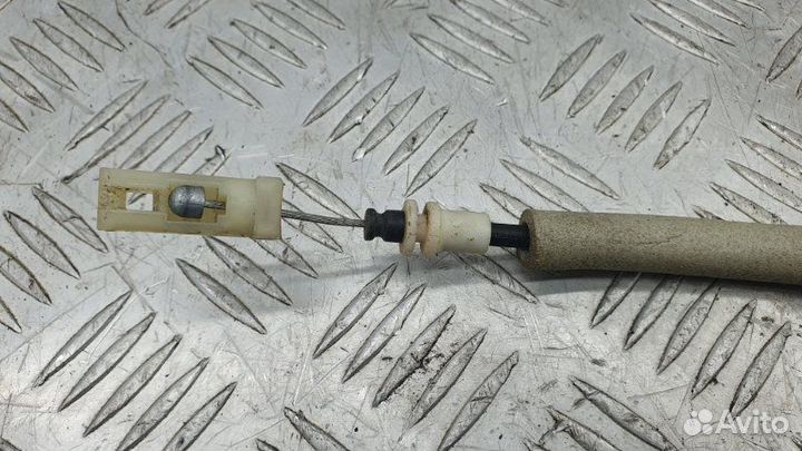 Доводчик двери Kia Quoris