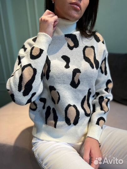 Пакет с новыми вещами