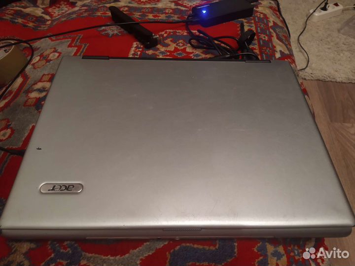 Acer travelmate 2410