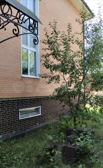 Коттедж 530 м² на участке 28 сот.