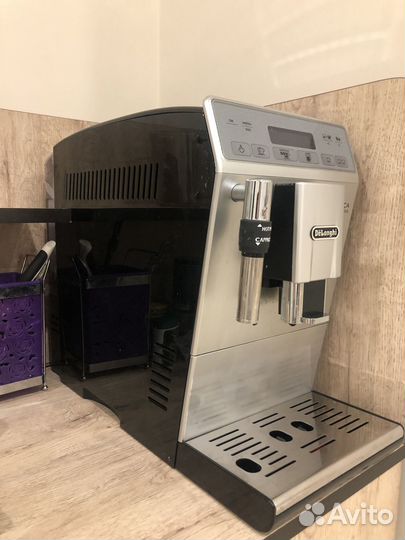 Кофемашина delonghi autentica