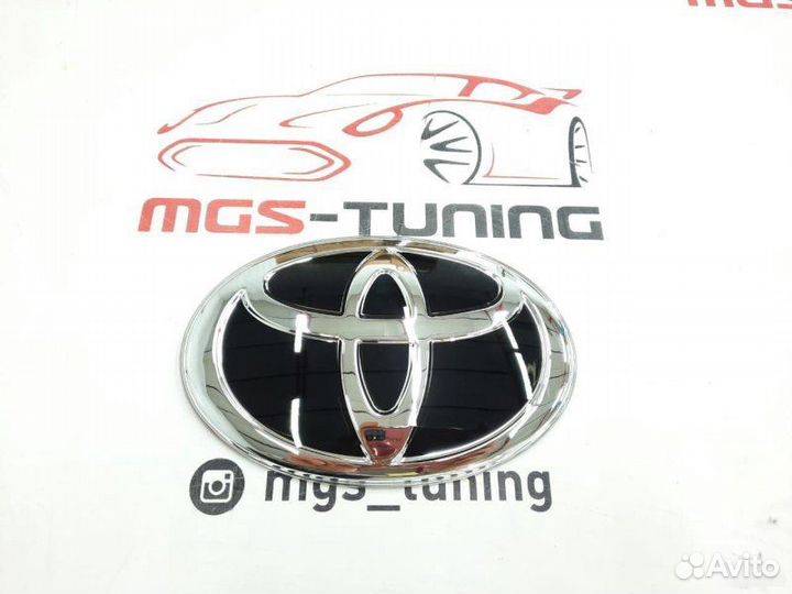 Знак (Под стекло) в решетку радиатора Toyota