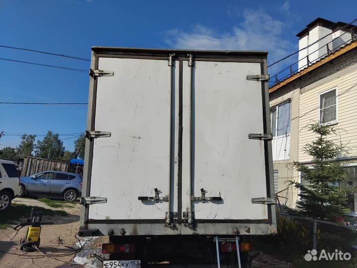 Изотермический фургон