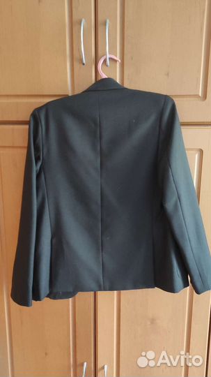 Пиджак школьный Next. На 7-8 л