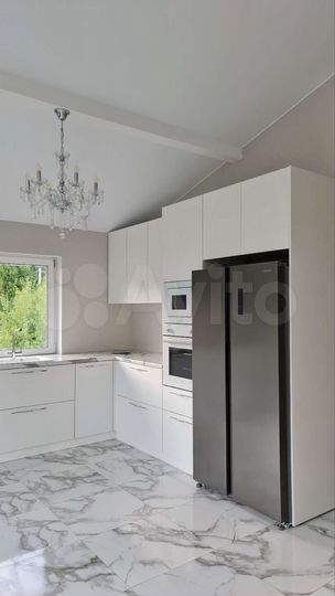 Дом 105 м² на участке 6 сот.