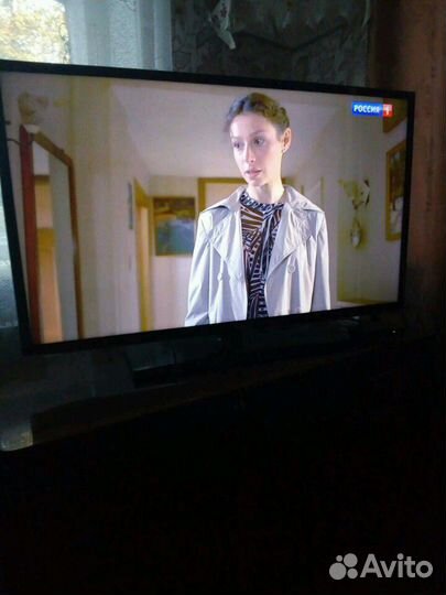 Телевизор samsung