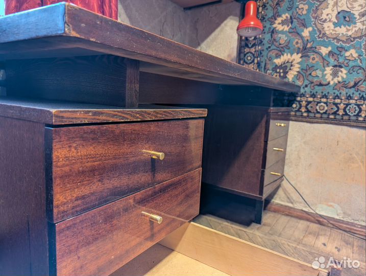 Стол письменный советский