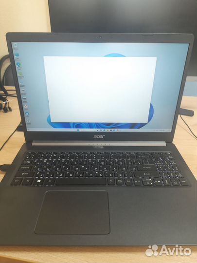 Acer a515-g44-r61w