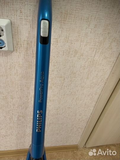 Моющий пылесос Philips