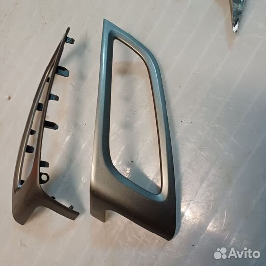 Накладка воздуховода Ford Focus 3 левая правая