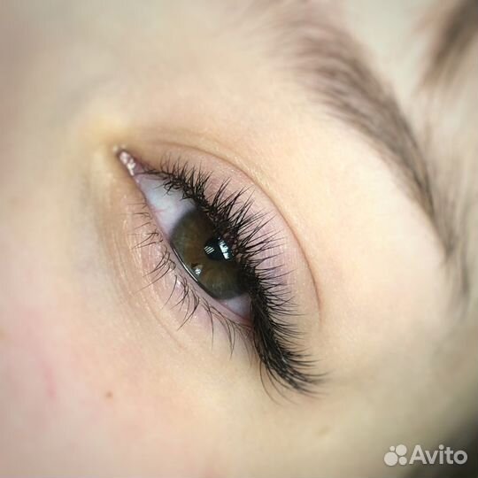 Наращивание/ламинирование ресниц, бровей